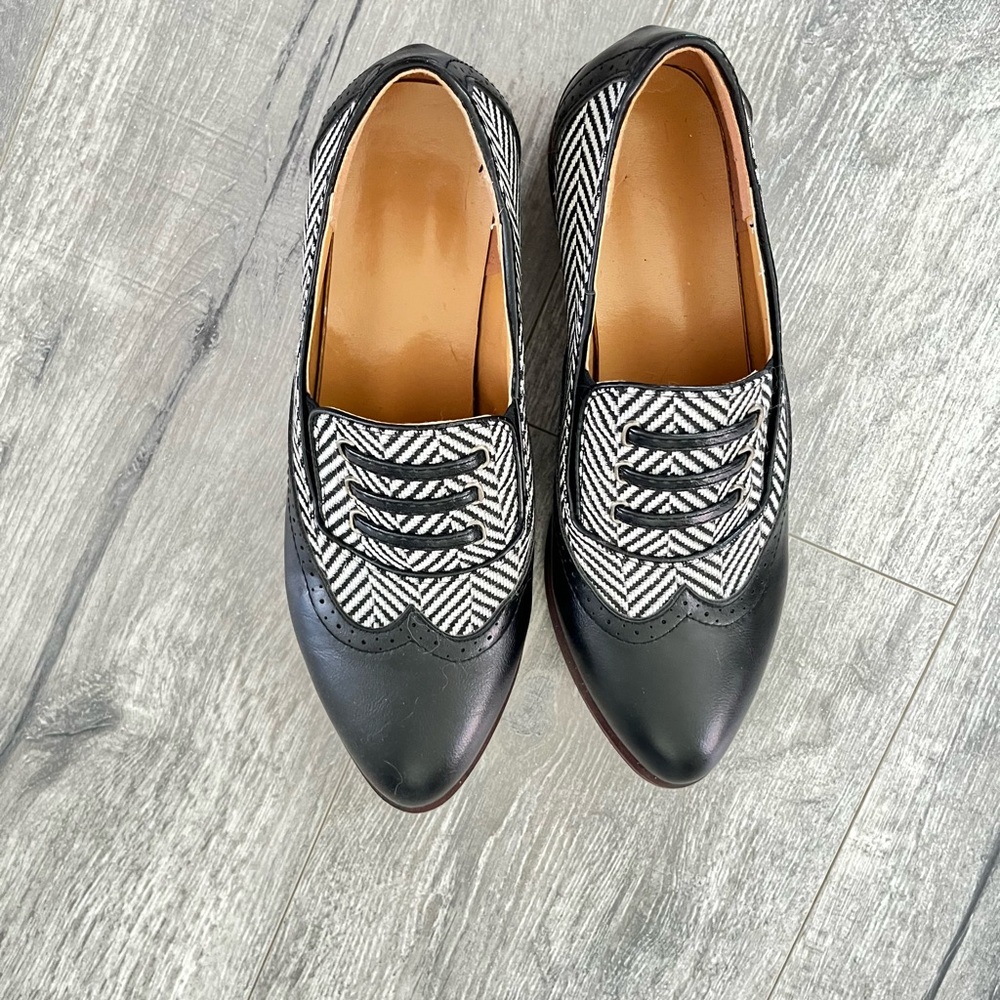 Black and White Men's Dress Shoes